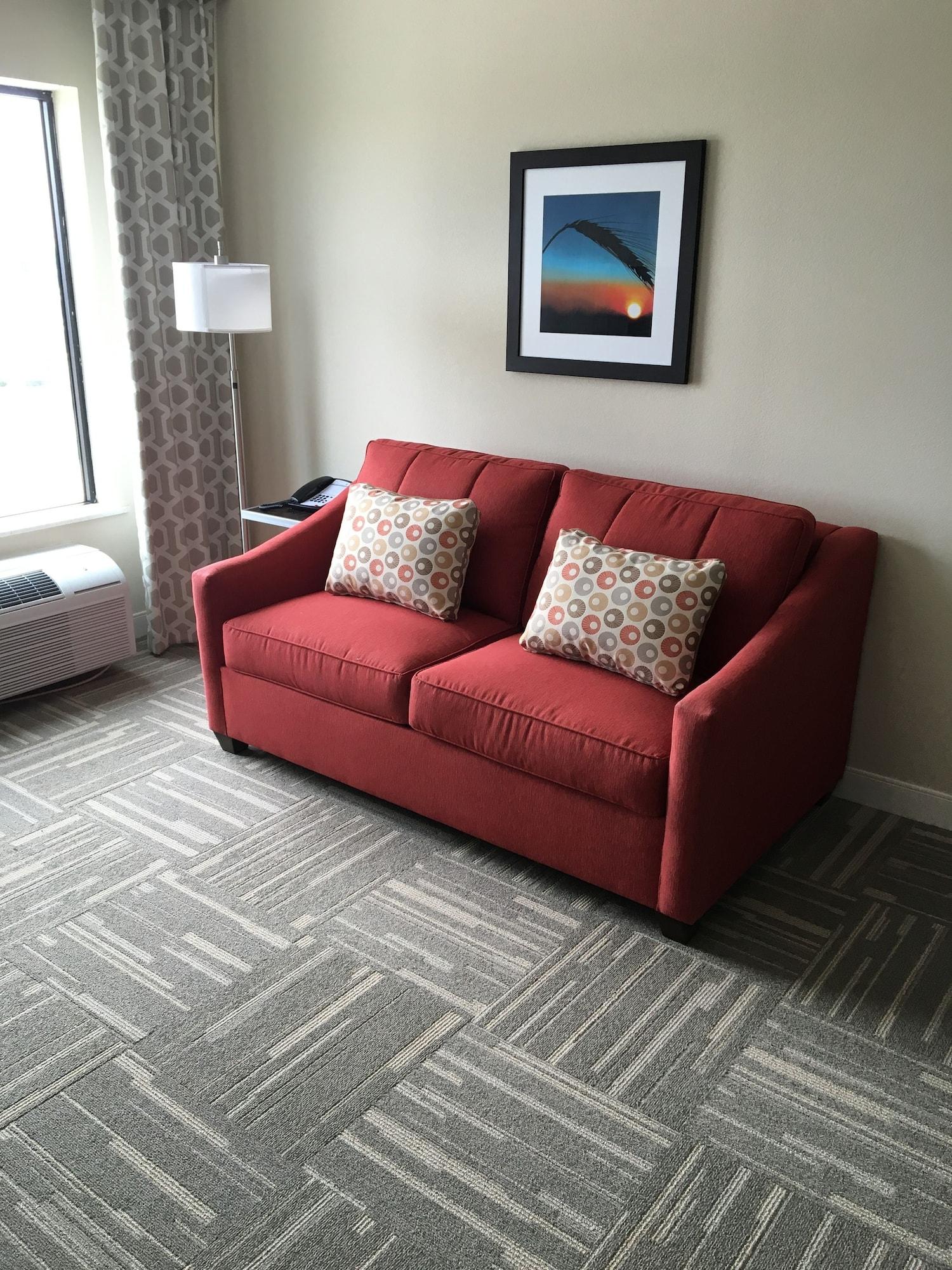 Hampton Inn Mcpherson Exteriör bild